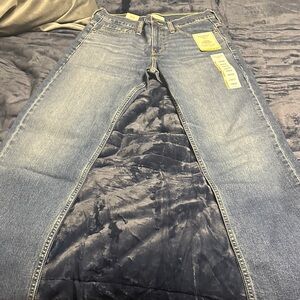 Levi's Women's Light Blue Straight Leg Jeans